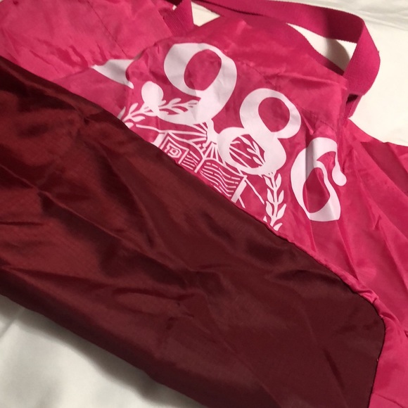 RARE 👛👛PINK VICTORIA SECRET LARGE TOTE 🔴SALE - Picture 2 of 15
